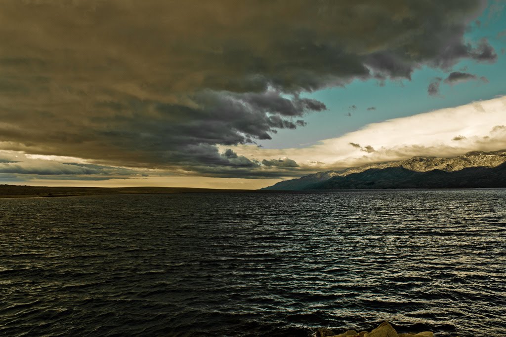 Sky games under Velebit by brch