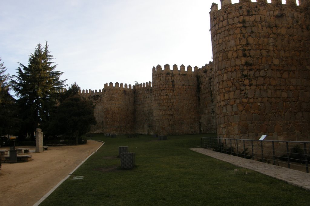 Avila murallas by trekker