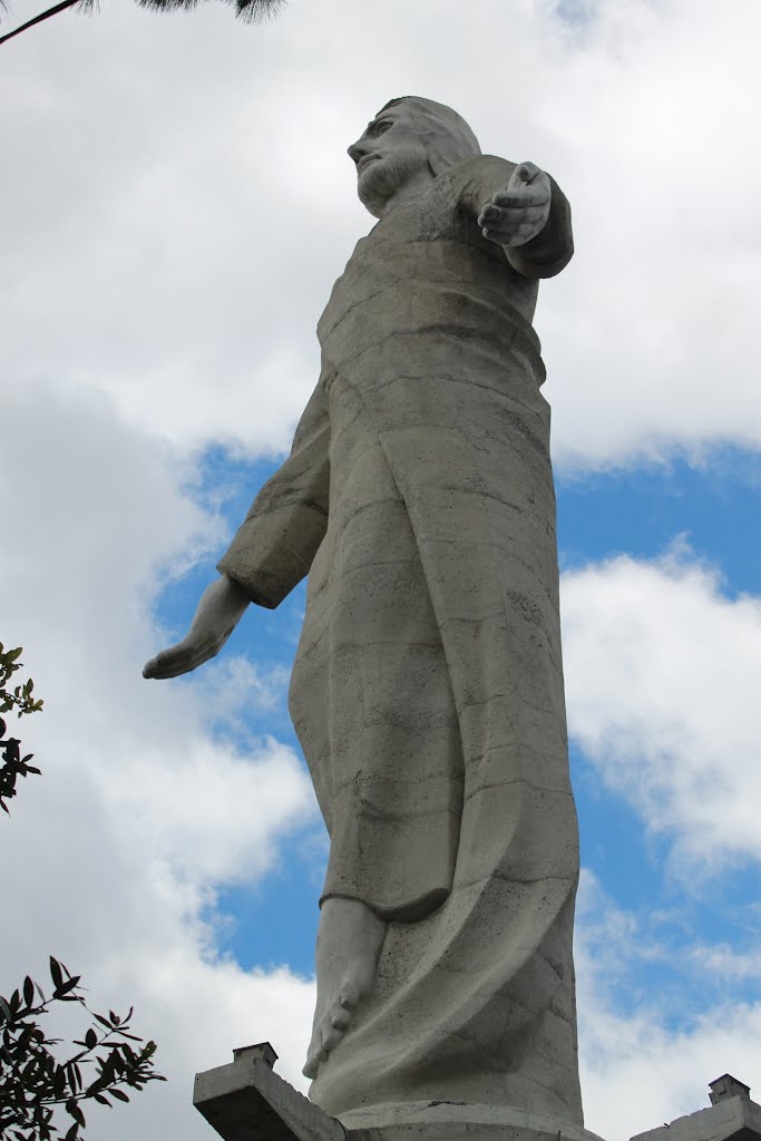 Cristo de El Picacho by Luis David Santa Mar…