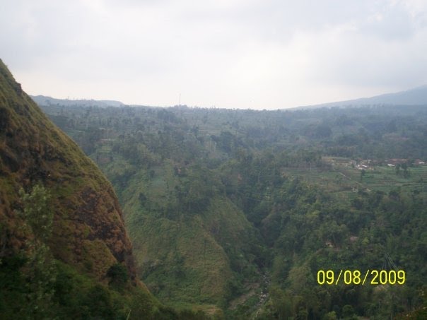 Curug maja dilihat dari atas by holid.azhari