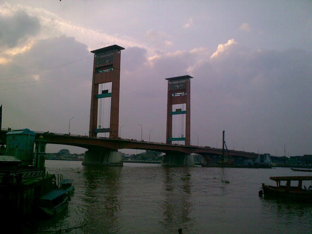 PALEMBANG by Widya Pramanto