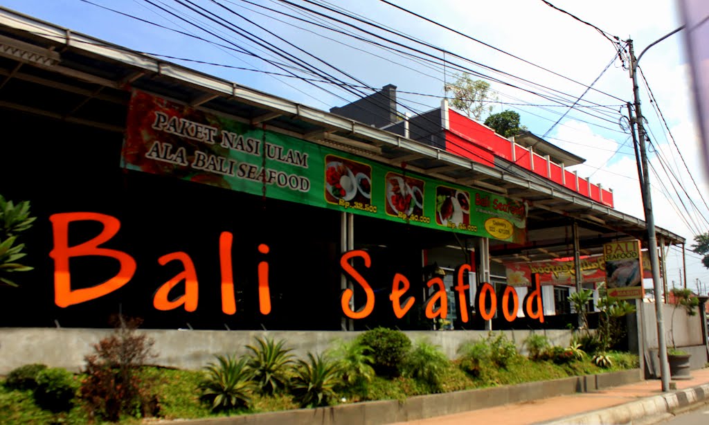 Bali Seafood by Nanang Pudjo Bintoro