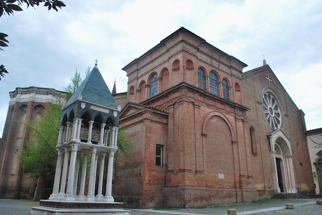 Bologna Basilica San Domenico by GIORGIA