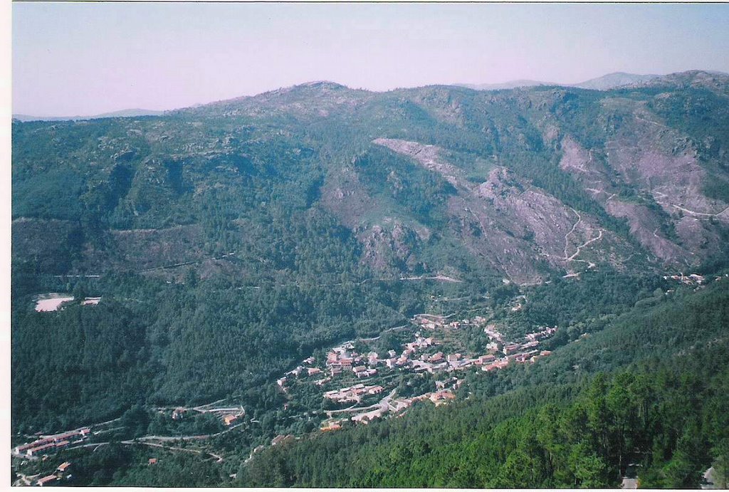 Geres - Miradouro da Pedra Bela by PAULO FRANCIS