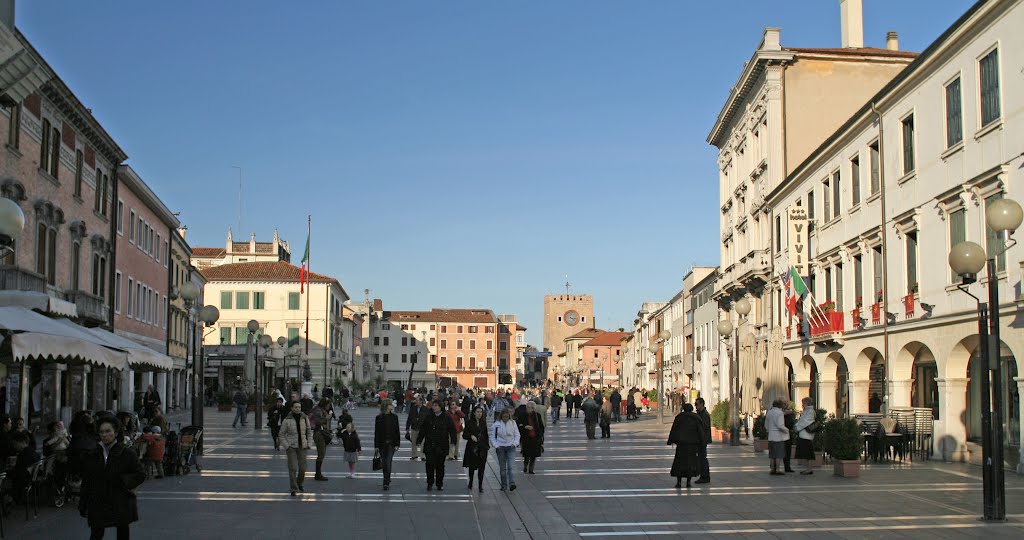 Piazza ferreto by Stefano gramitto ric…