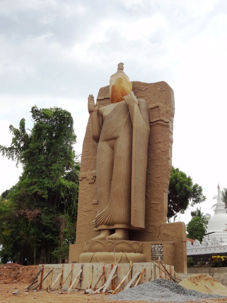 Pahala Imbulgoda, Sri Lanka by Senanayaka Bandara