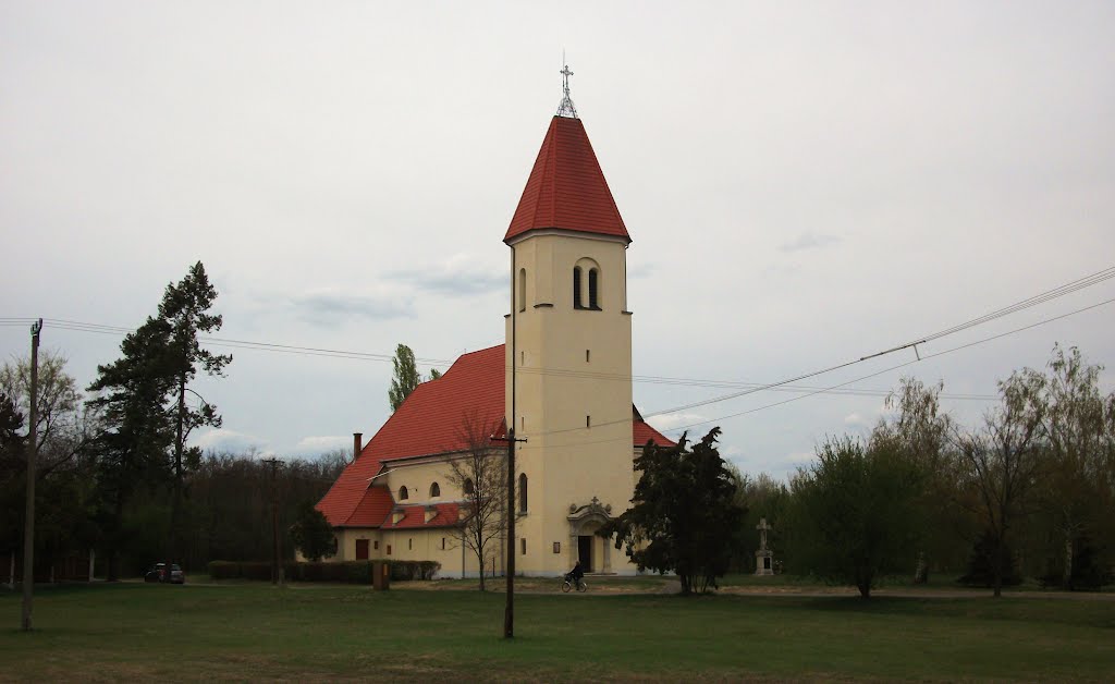 Ópusztaszeri Templom by Weszy