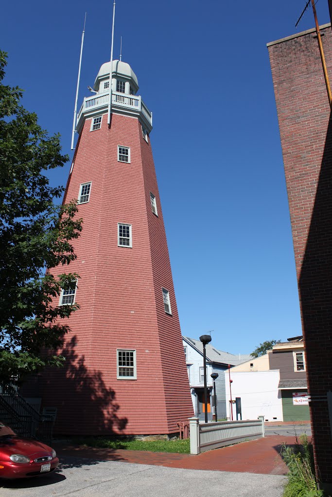 Old port signal tower, Portland, Maine by Carlo R.