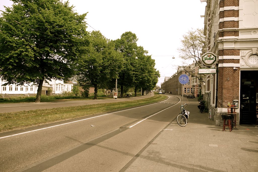 Plantagebuurt Sarphatistraat by Jan van Cadsand