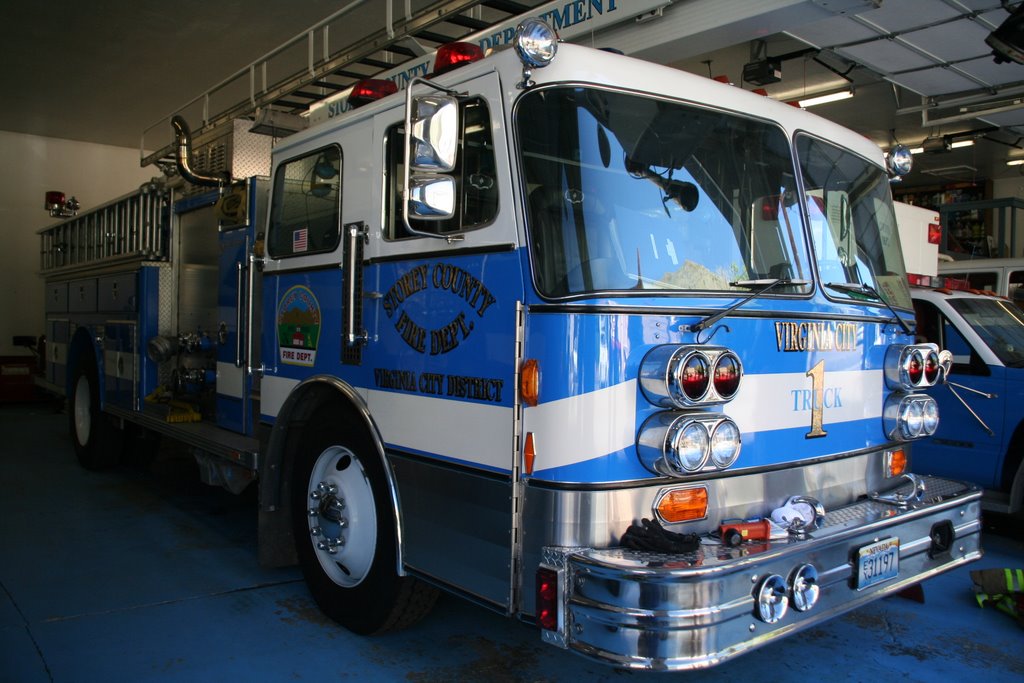 Virginia City ; Fire Truck by Philippe Nieto