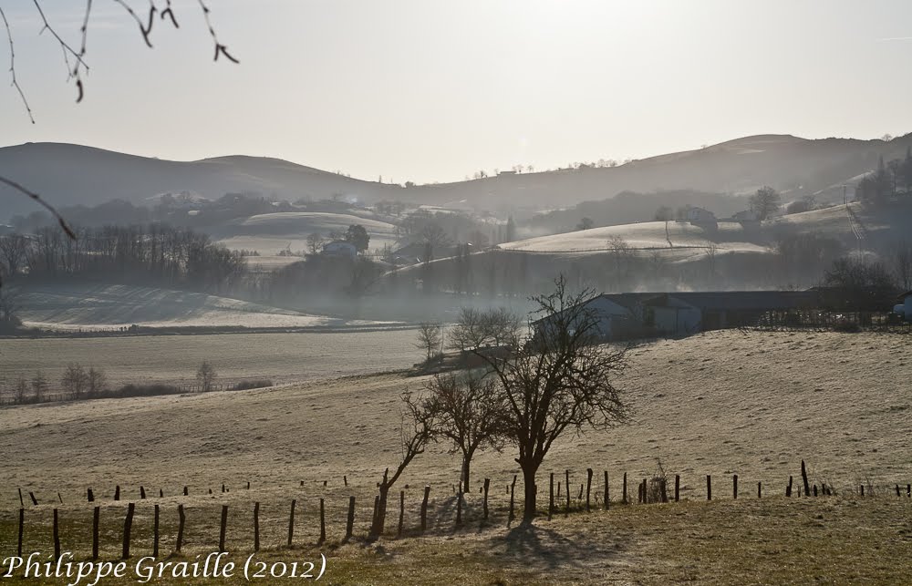 Saint-Esteben (Pyrénées atlantiques) by Philippe GRAILLE