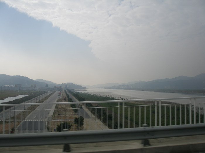 View on the bridge between Mainland China and Macau by kc7rqq