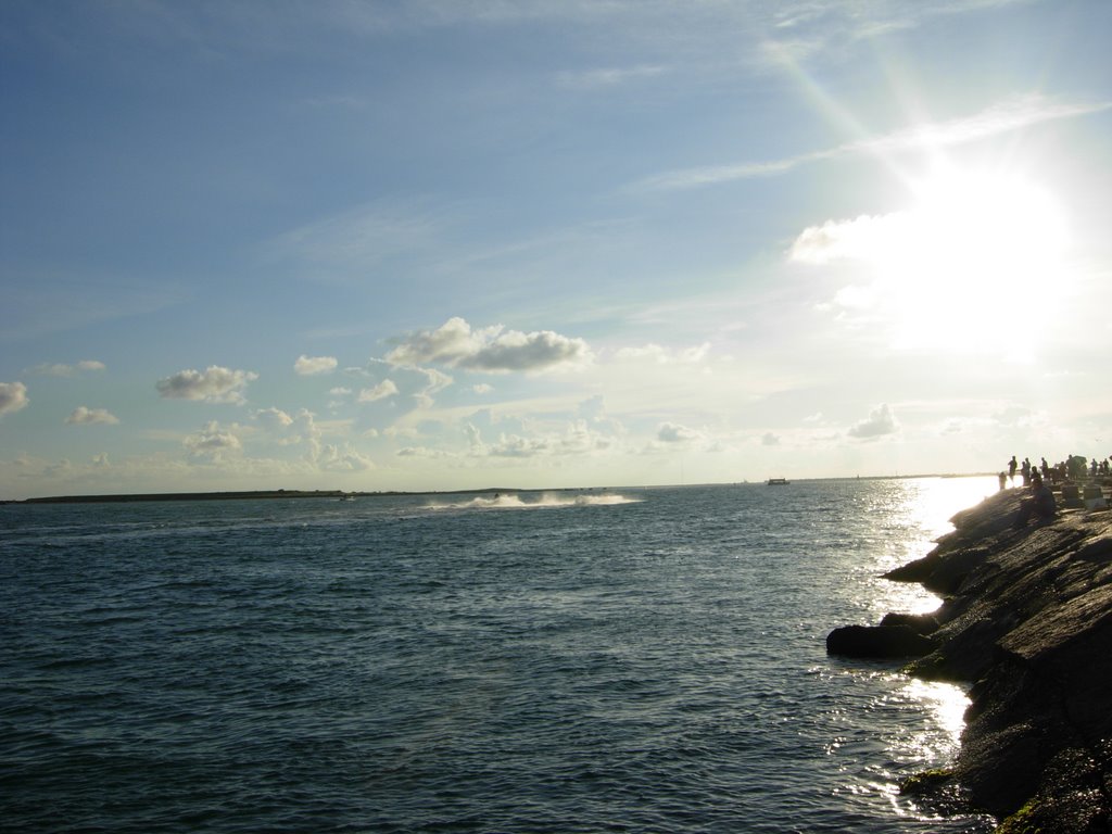 Isla del Padre by Jorge L. Zavala