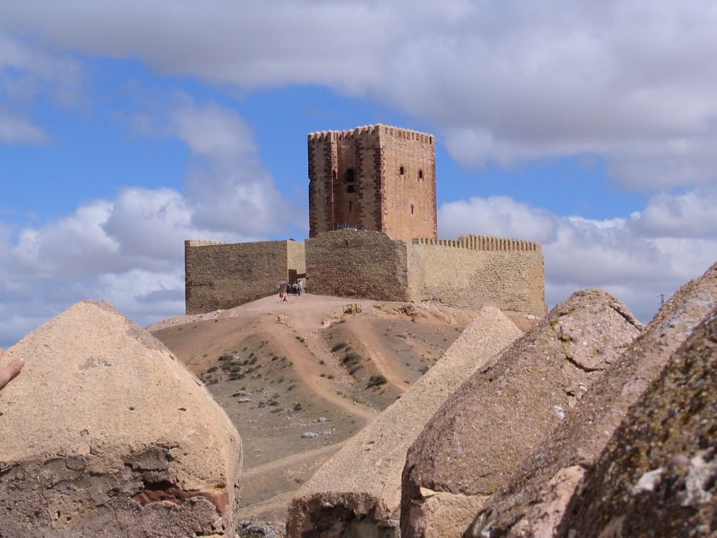 19300 Molina de Aragón, Guadalajara, Spain by Iñaki madina