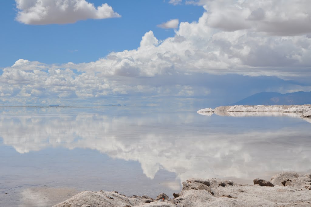 Salinas Grandes by Gonzalo Villasol