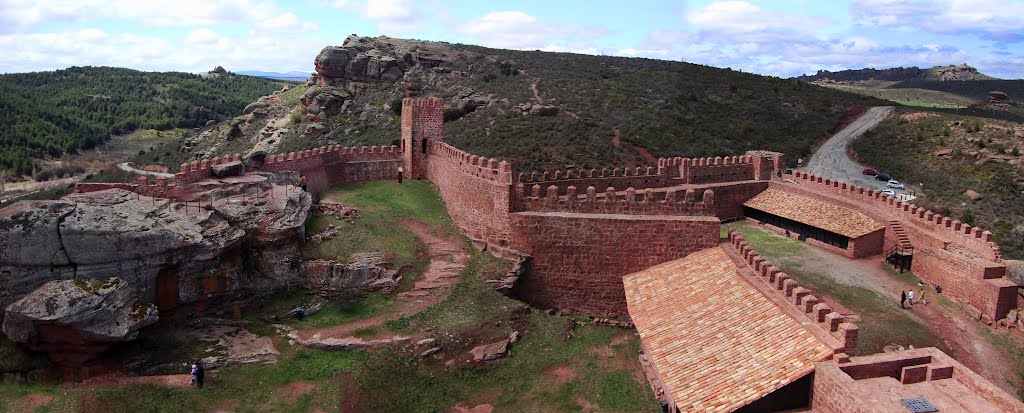 PERACENSE CASTILLO by Francisco DIAZ TORRI…