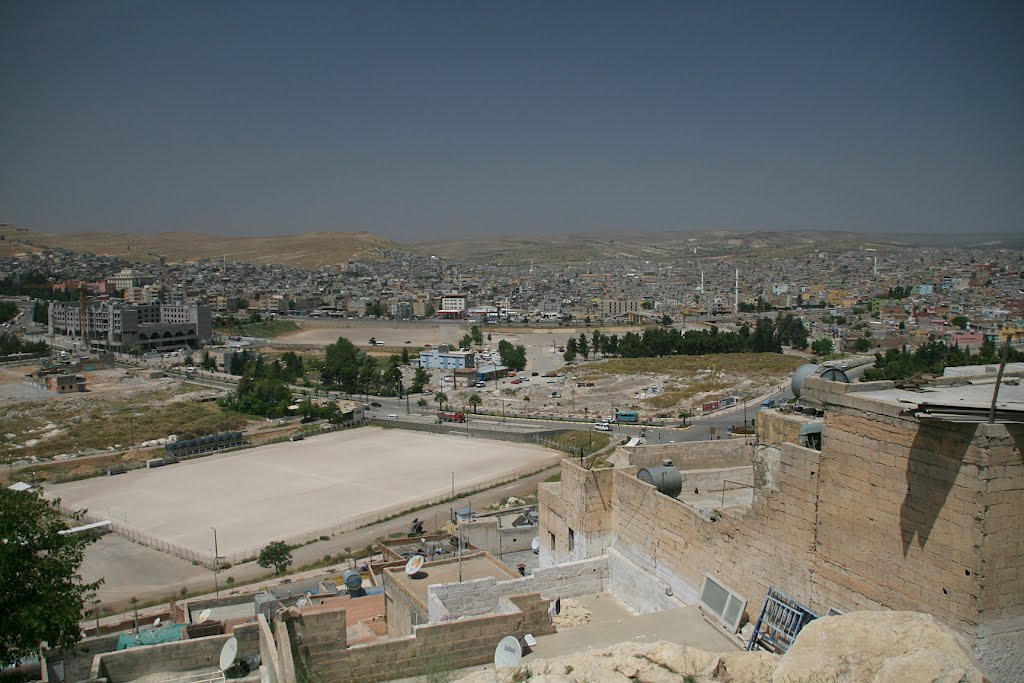 Şanlıurfa'ya kuş bakışı (2010) by Ömer Önüt by omeronut