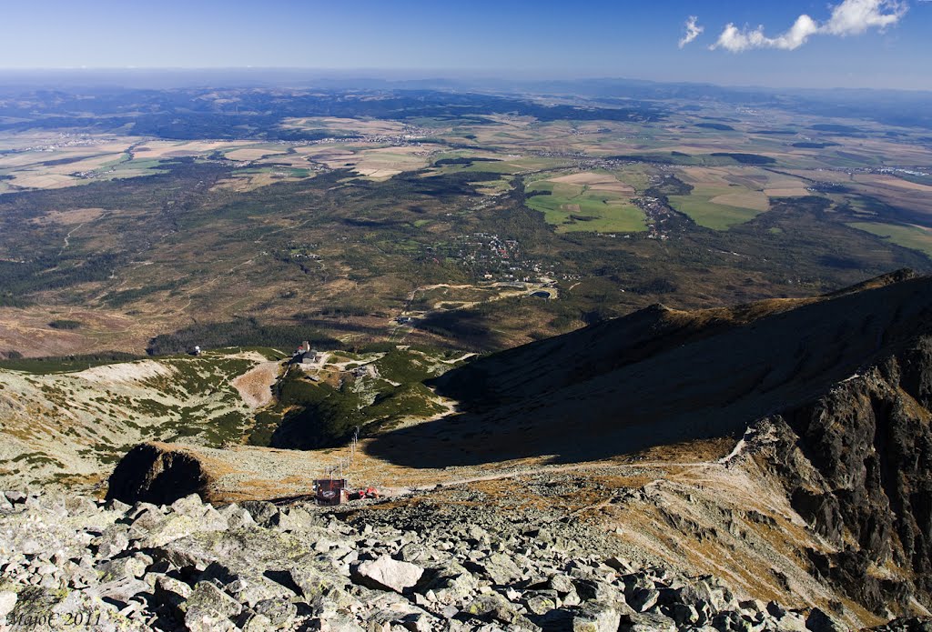 Lomnické sedlo a Skalnaté pleso by Marián Čerňanský