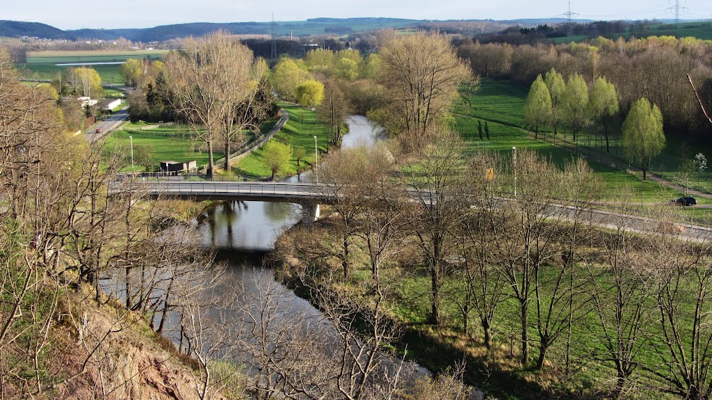 Das Elstertal an der Friedensbrücke by Wipsenwapps