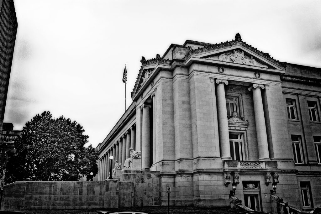 Shelby County Courthouse - Built 1910 - Memphis, TN by Ben_Tate