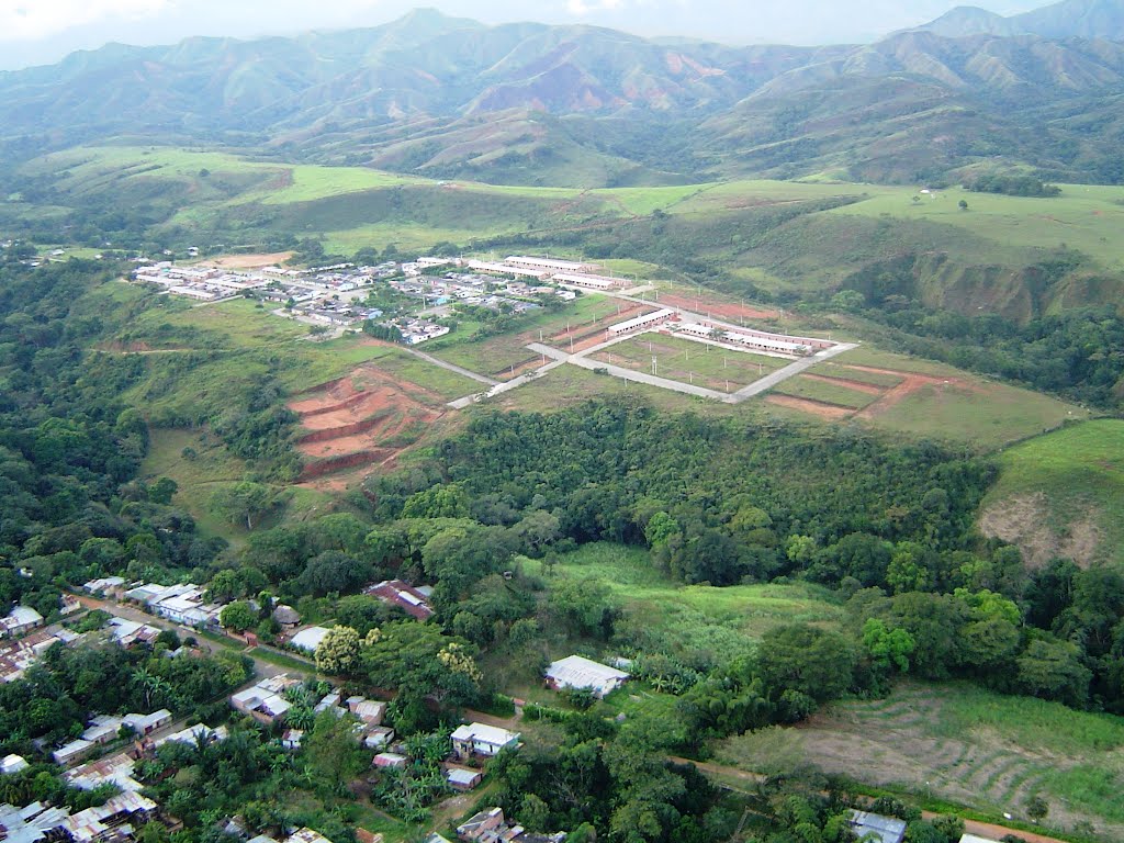 Barrio Jose María Melo Chaparral - Tolima by Jorge Carvajal Aldana