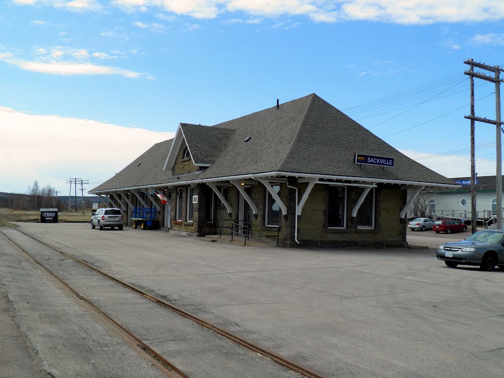 Train station Sackville by goodjobbob