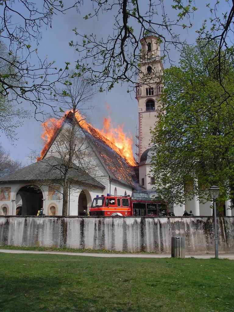 Incendio Parrocchia Cavalese 29/04/2003 by ► Marco Vanzo