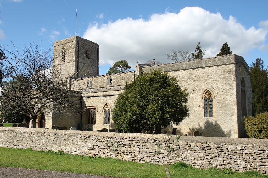 St. Mary's Church, Chesterton, Oxfordshire by Roger Sweet