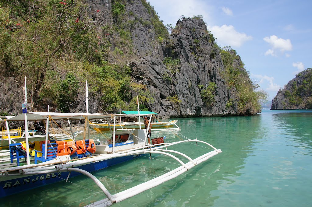 Banuang Daan, Coron Town Proper, Coron, Palawan, Philippines by kontra1