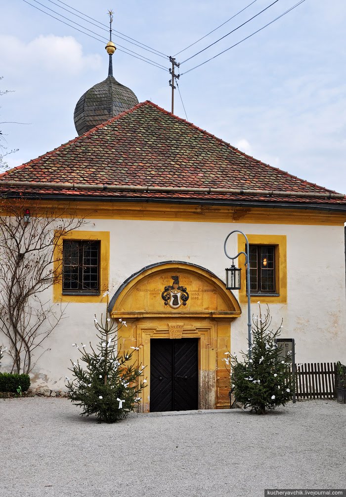 Sankt-Bartholomäus-Kirche in Egloffstein by Pavlo Dyban