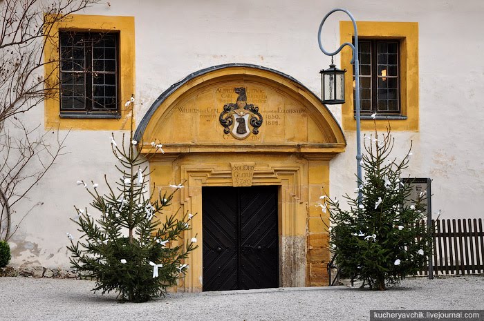 Sankt-Bartholomäus-Kirche in Egloffstein by Pavlo Dyban