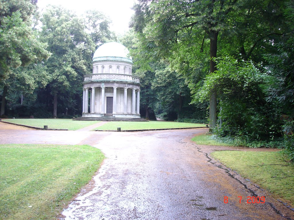 Frankfurt Hauptfriedhof by Ksiezycowy