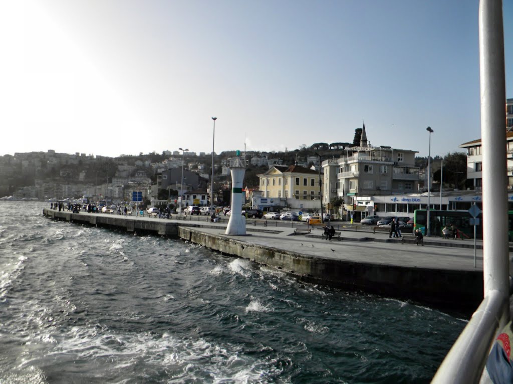 Bosphorus Cruise - Istanbul by Konstantinos Xenos