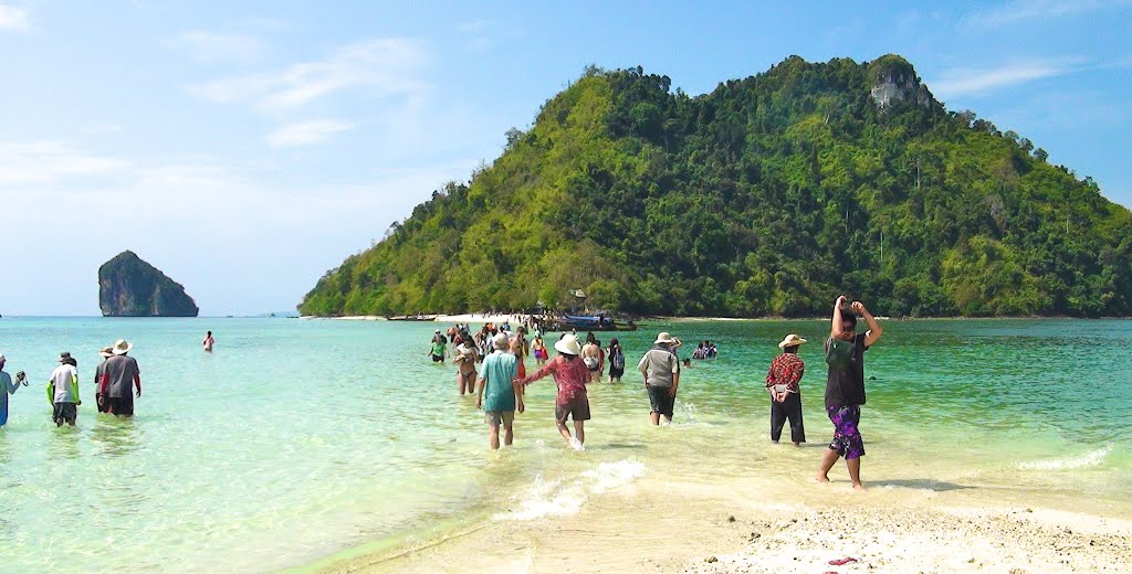 2012 Trip from Ao Nang (ilc2450) 02 by Leif Christensen