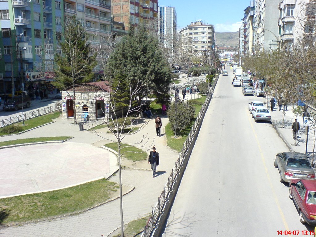 Elâzığ, Elâzığ Merkez/Elazığ, Turkey by Ahmet Onur Taşdemir