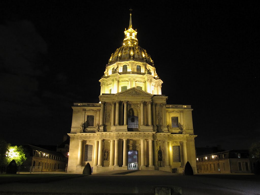 France, Eglise Saint-Louis des Invalides, night view by ad vitam et terrae nobilis