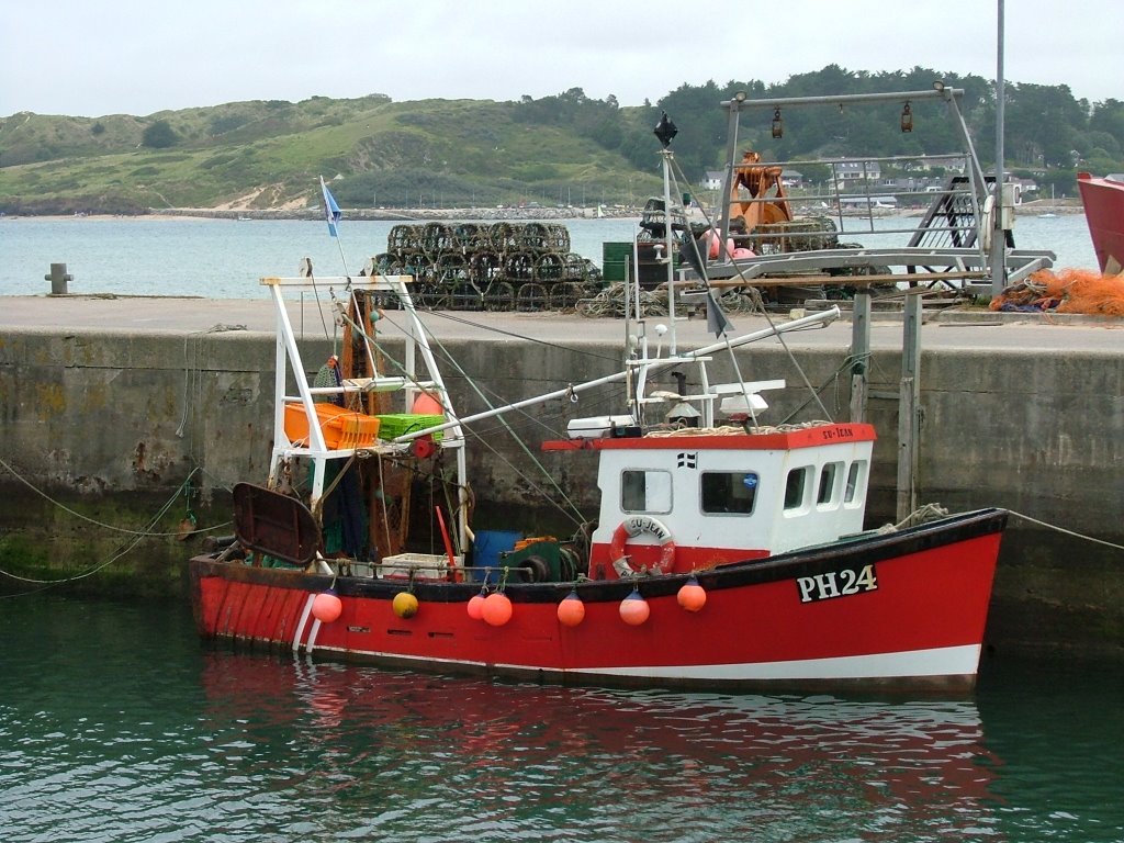 Fishing Boat by Phil Gregory (Tidesw…