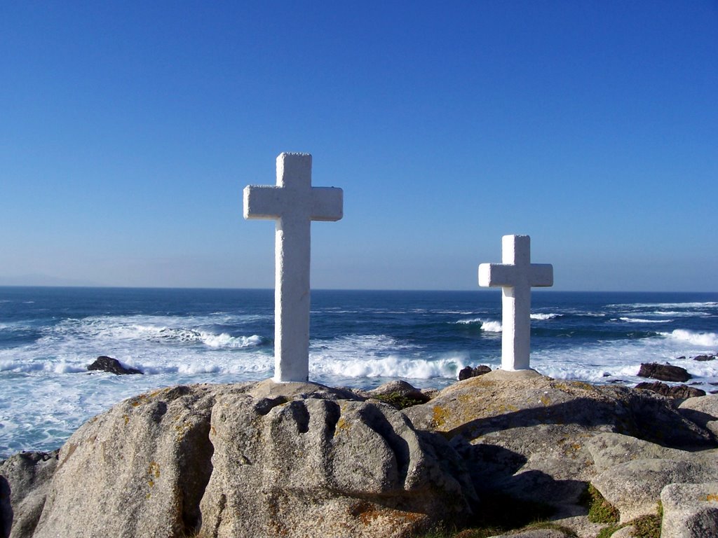 Cruces en el Roncudo (by pYpuS & Cía.) by Fernando Gómez Aceve…