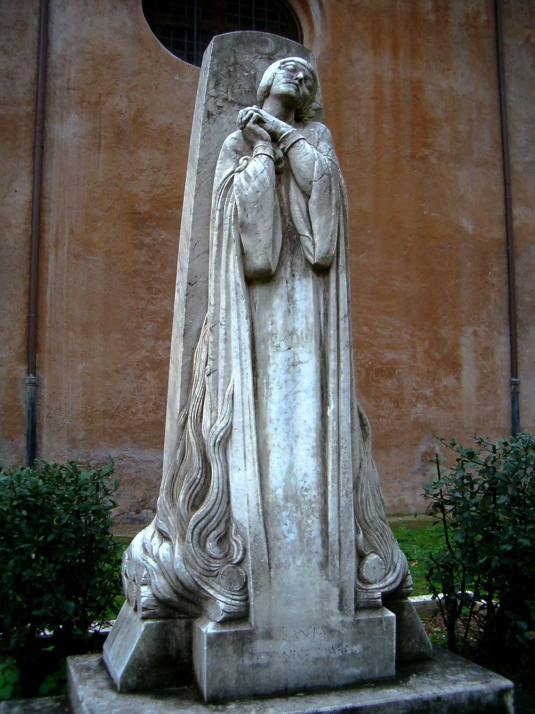 Roma, giardino del convento di Sant'Alessio: monumento a Giovanna d'Arco by Vincenzo Surace II