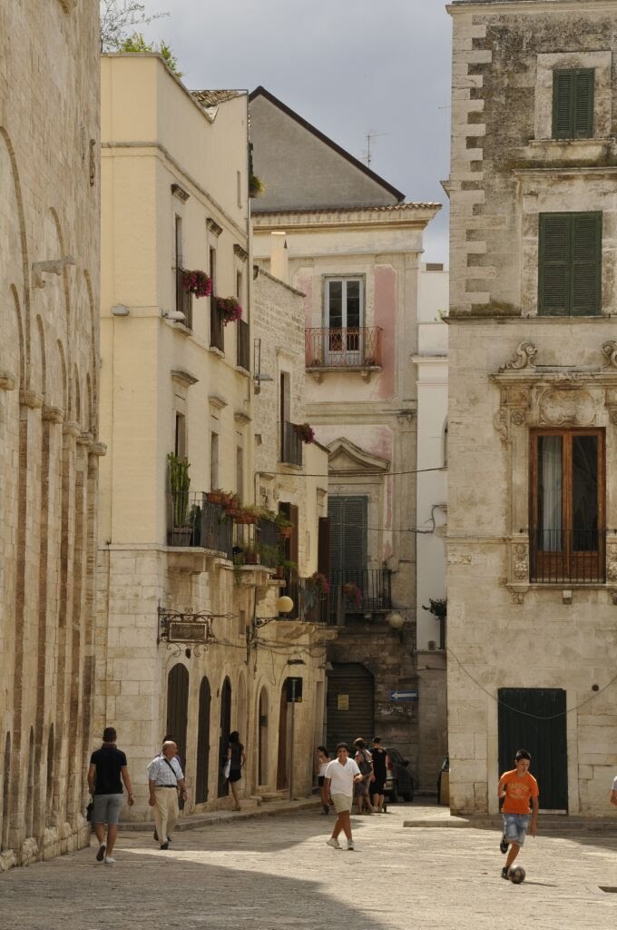 Bitonto / Puglia by tomasz.de