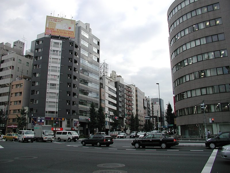 Nishigotanda 1-chome Intersection (西五反田1丁目) by remymar