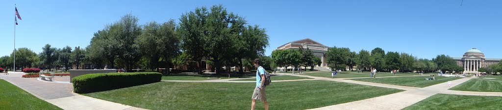 Panoramic view of the SMU Quad by YUE WU NINGBO CENTRE