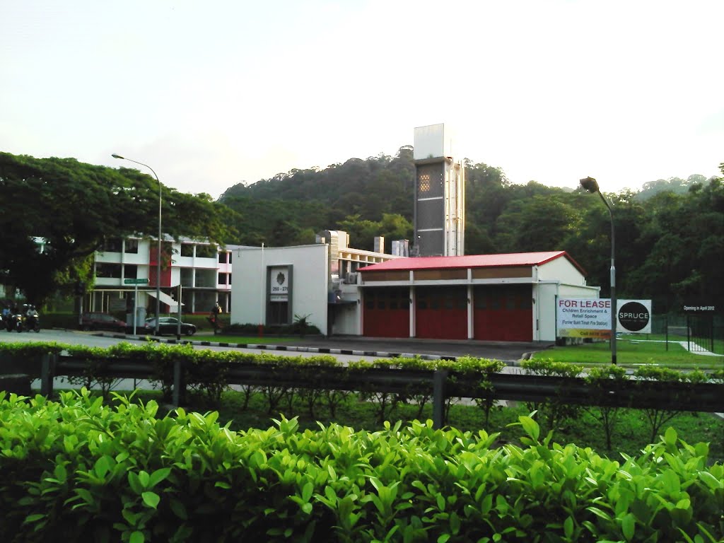 Old fire station at Upper Bukit Timah Road by kwokyp