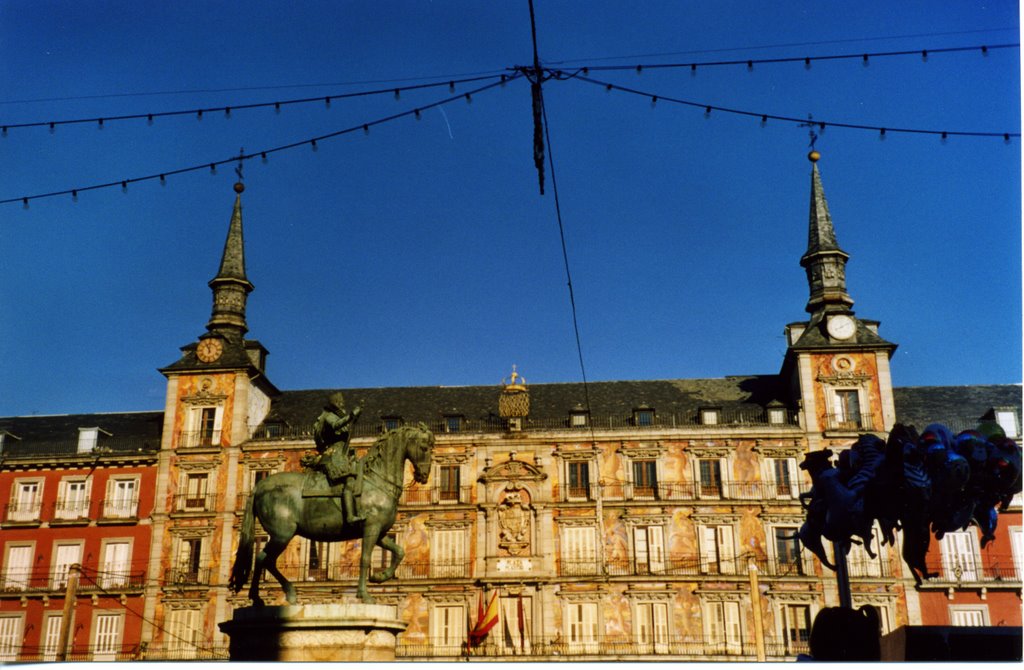 Plaza Mayor by Anna Reixach