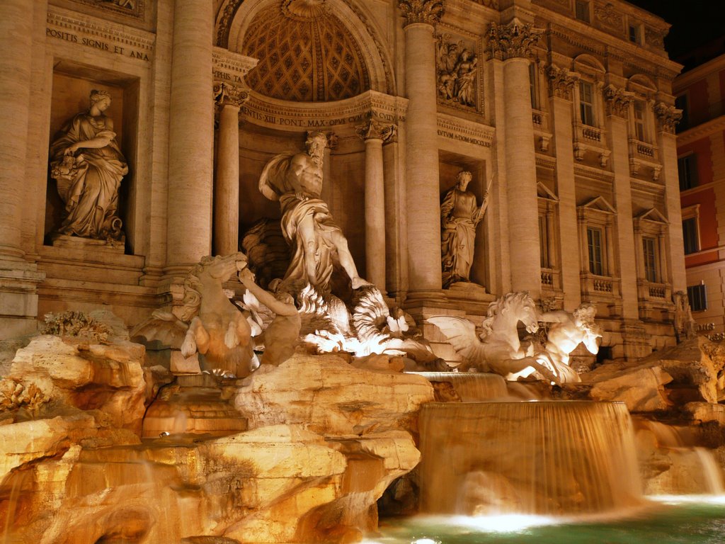 Lato della Fontana d Trevi_by night by LuPhotography