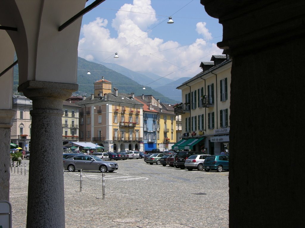 Locarno by Frans van Leeuwen