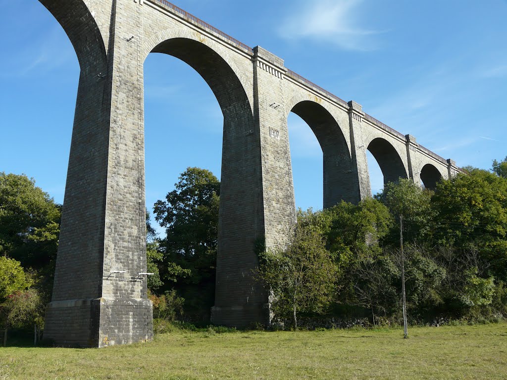 Saint-Laurent-sur-Sèvre, viaduc de Barbin 1907 by tofil44