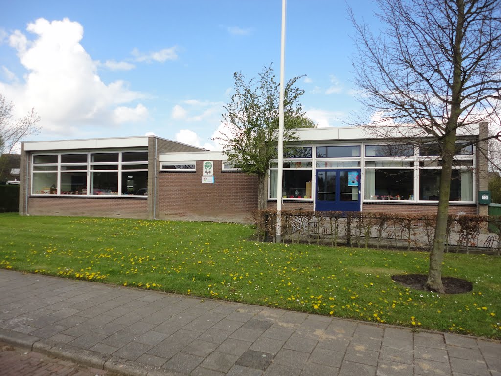 Openbare Basisschool De Linden 's-Heer Abtskerke by © rdnjc