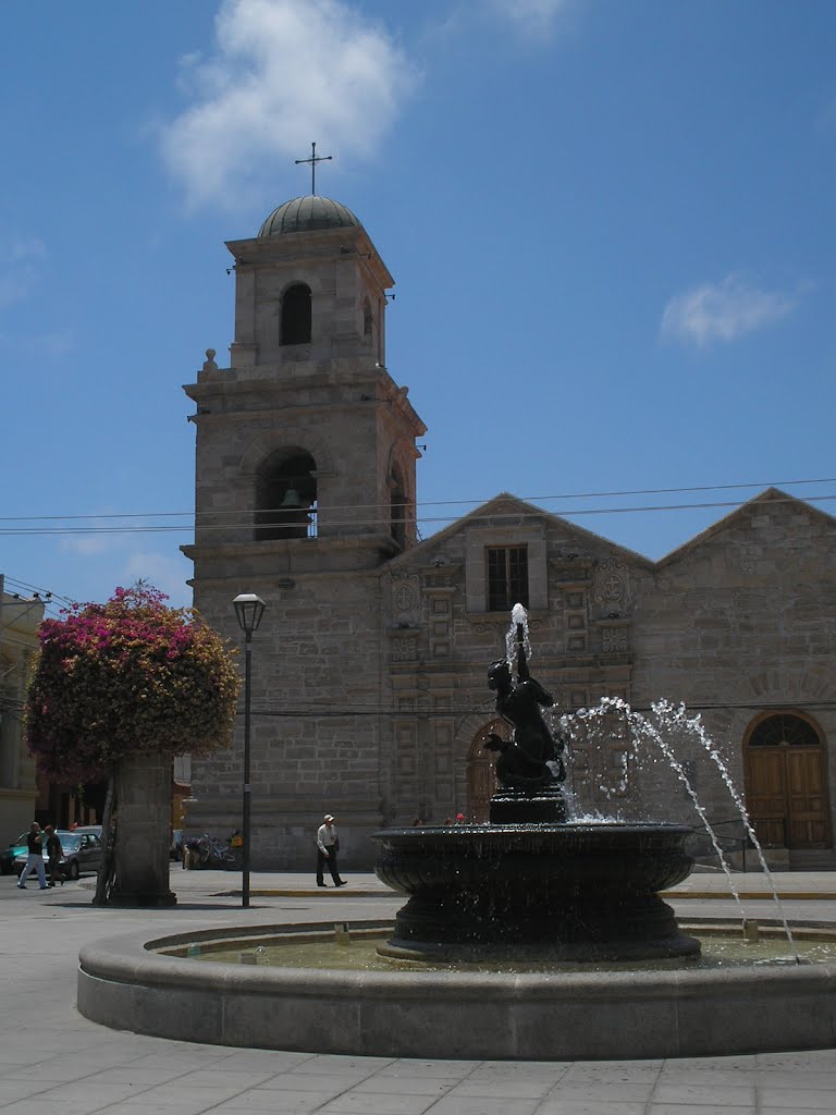 Iglesia de San Francisco, La Serena by Juan Francisco Bustos