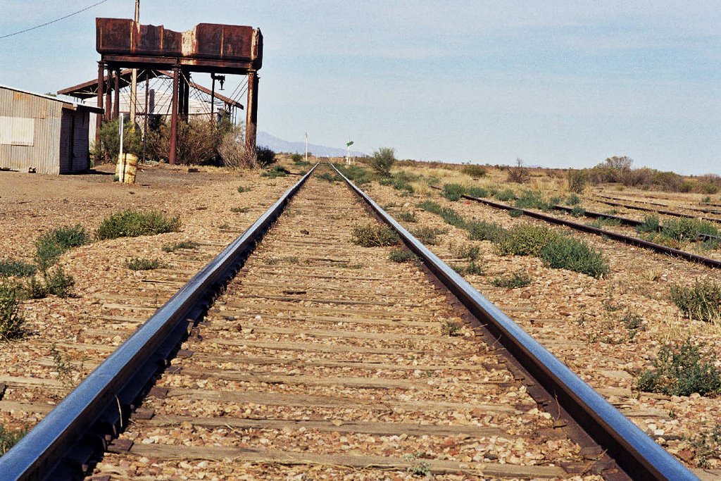 Railwaytrack near Parachilna by bresi